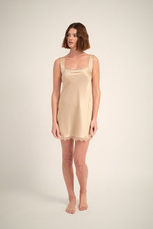 GINIA Aurora Silk Chemise - Mink