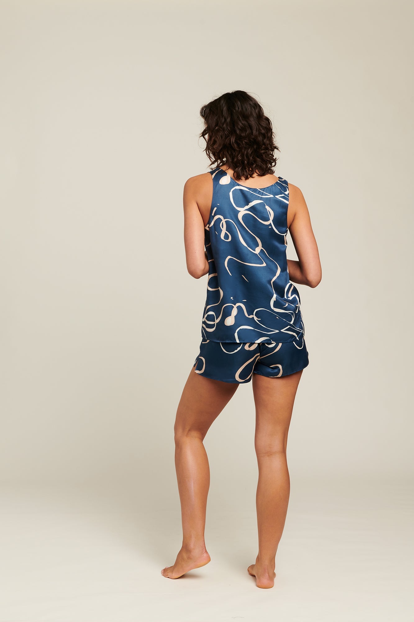 GINIA Figura Washable Silk Shorts - Figura Print