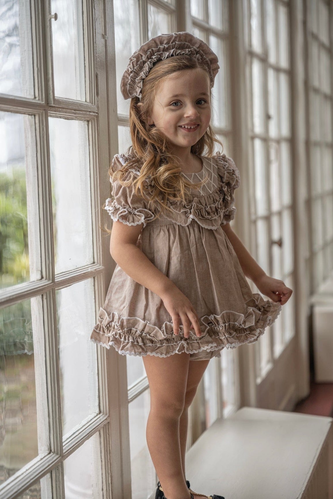 Girl | Ashlyn Tan Linen Top and Shorts Set | Beige
