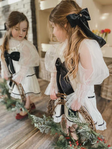 Girl | Aurora Ceremony Velvet Hair Bow | Black