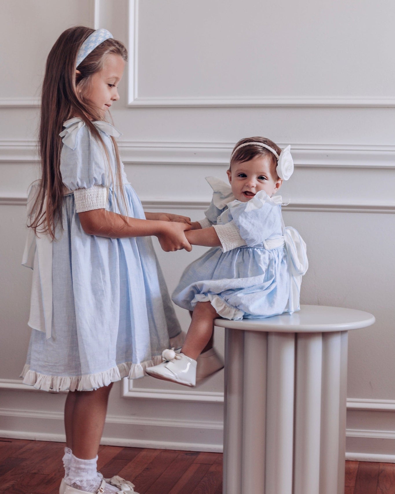 Girl | Charlotte Baby Linen Romper | Blue