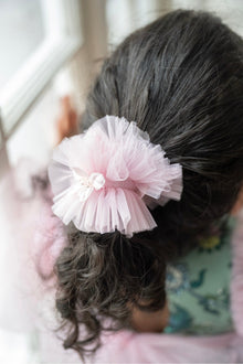 Girl | Eva Tulle Hair Scrunchie | Pink