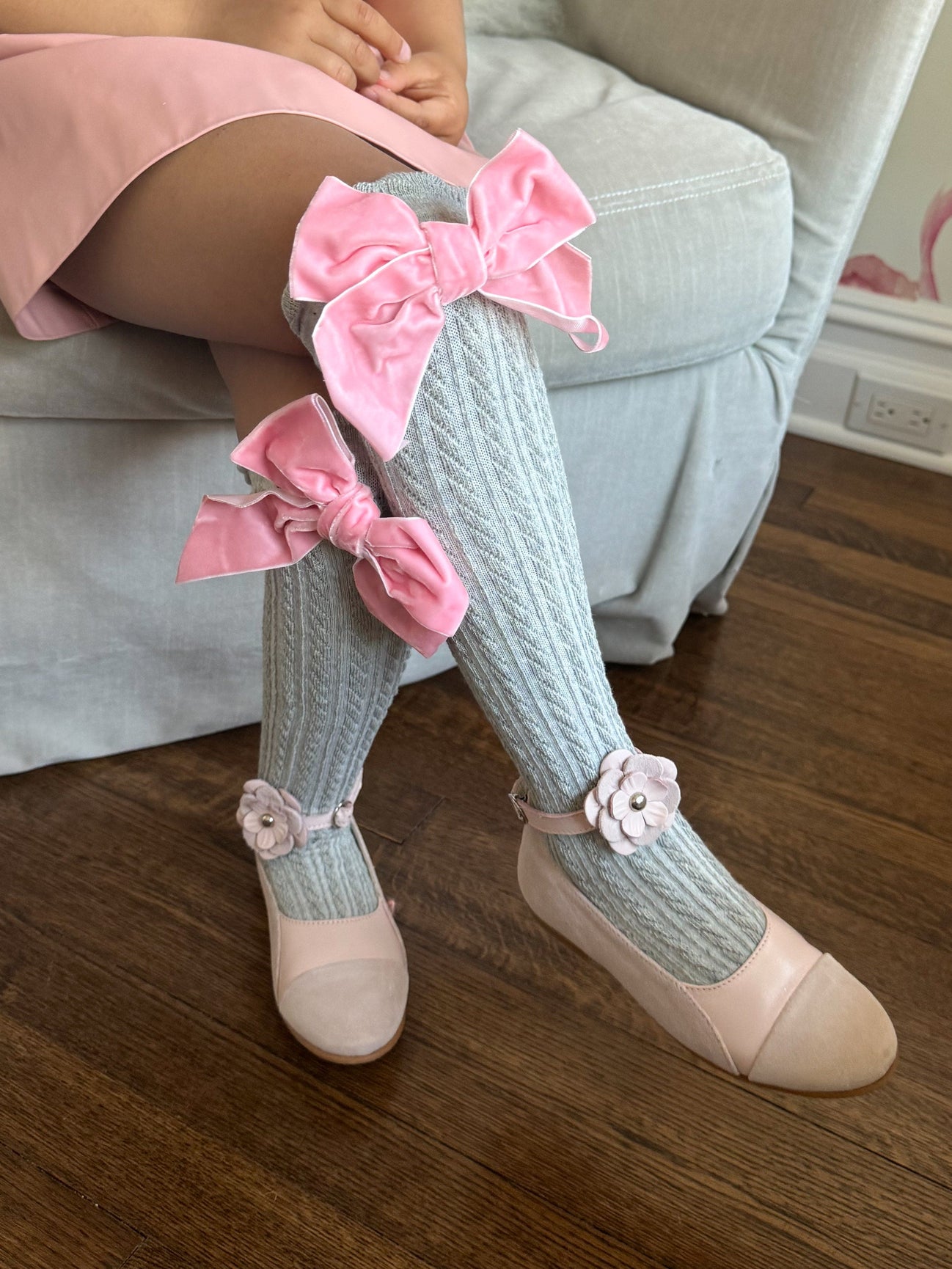 Girl | Grey Knee High Socks with Velvet Bows | Gray x Pink