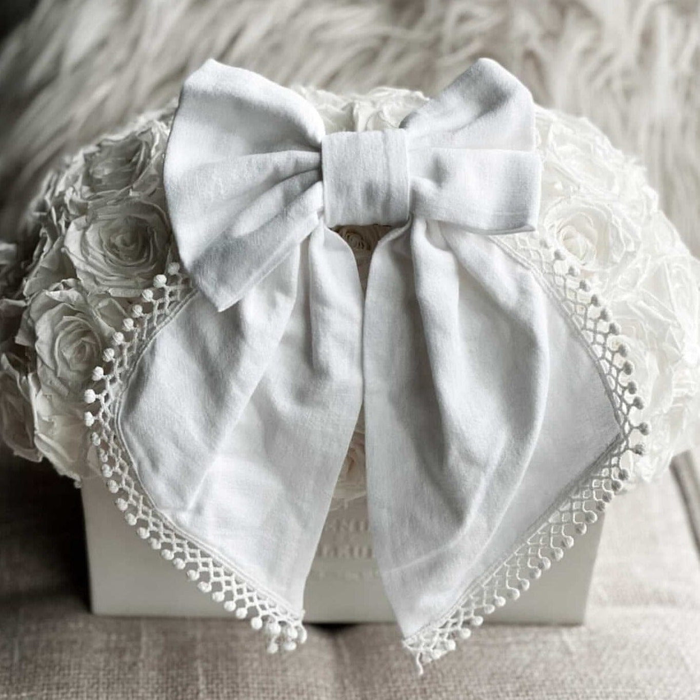 Girl | Jaylin Linen Hair Bow | White