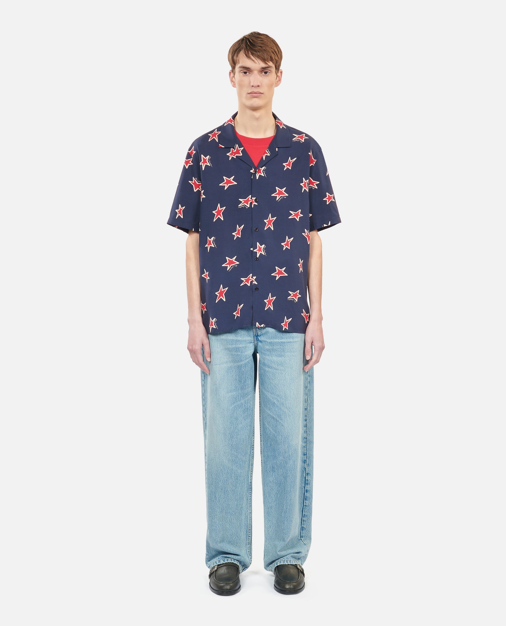 Short-Sleeved Star Printed Shirt | Men | Navy x Red