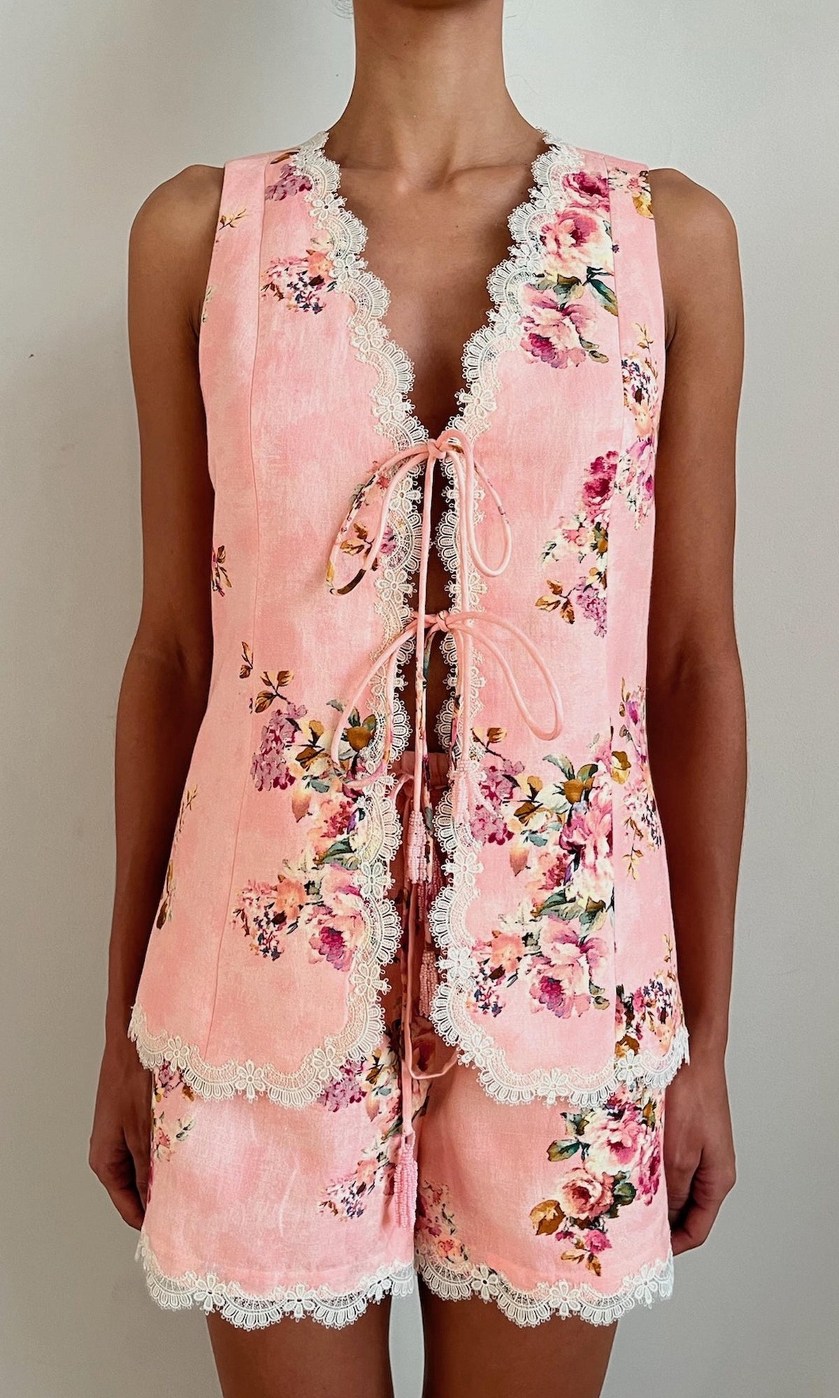 Hemant And Nandita | Niva Linen Cotton Vest | Pink Floral