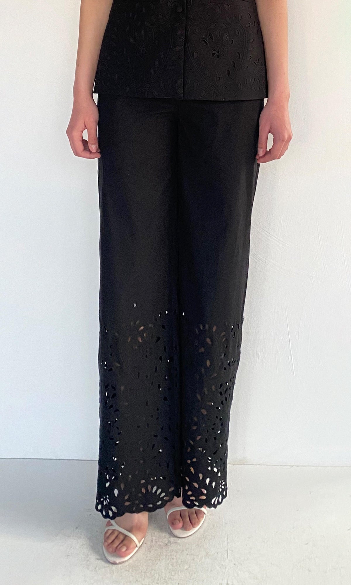 Hemant And Nandita | Rai Cotton Poplin Straight Pants | Black