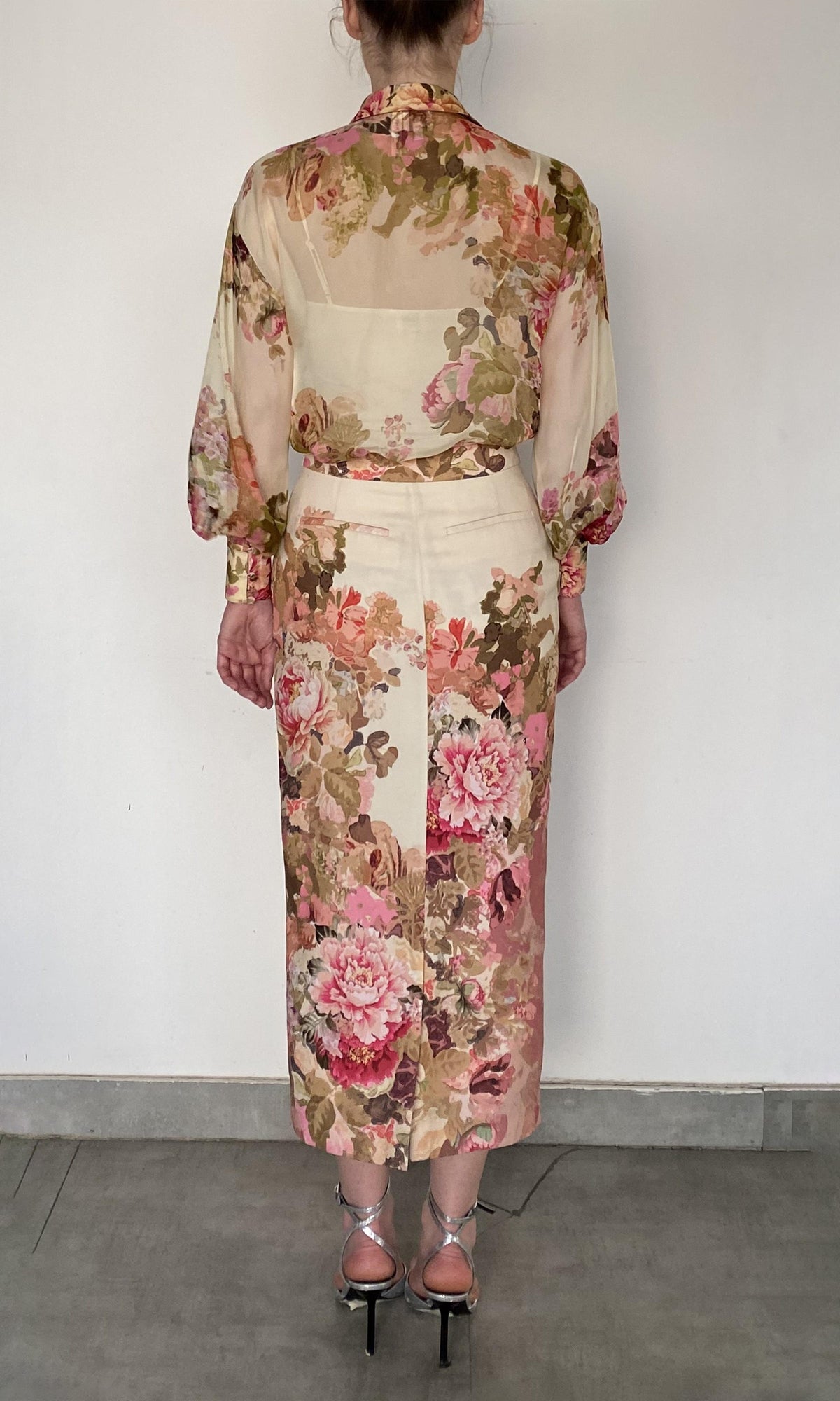Hemant And Nandita | Sama Viscose Chiffon Shirt With Cami | Ivory Multi