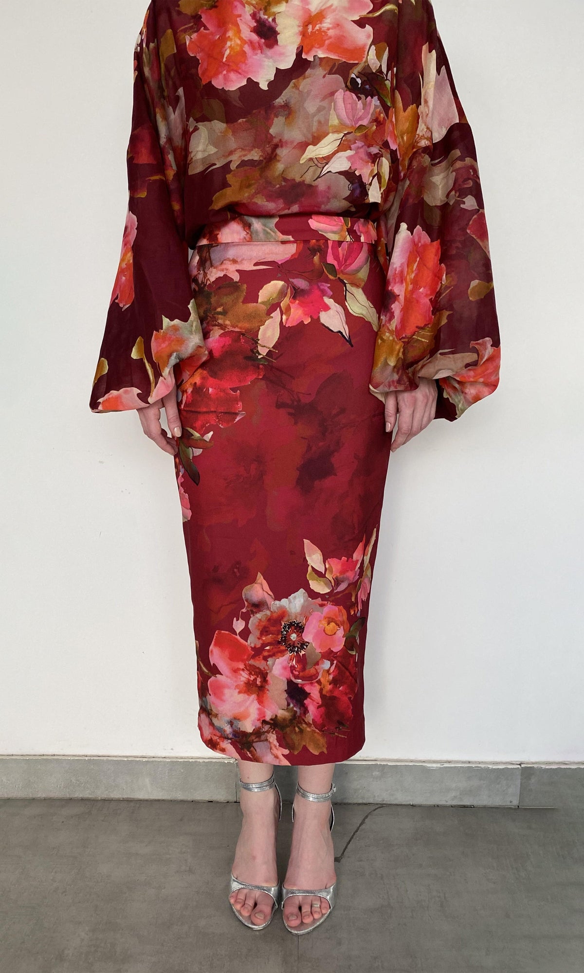 Hemant And Nandita | Tuhi Polyester Crepe Fitted Midi Skirt | Burgundy Multi