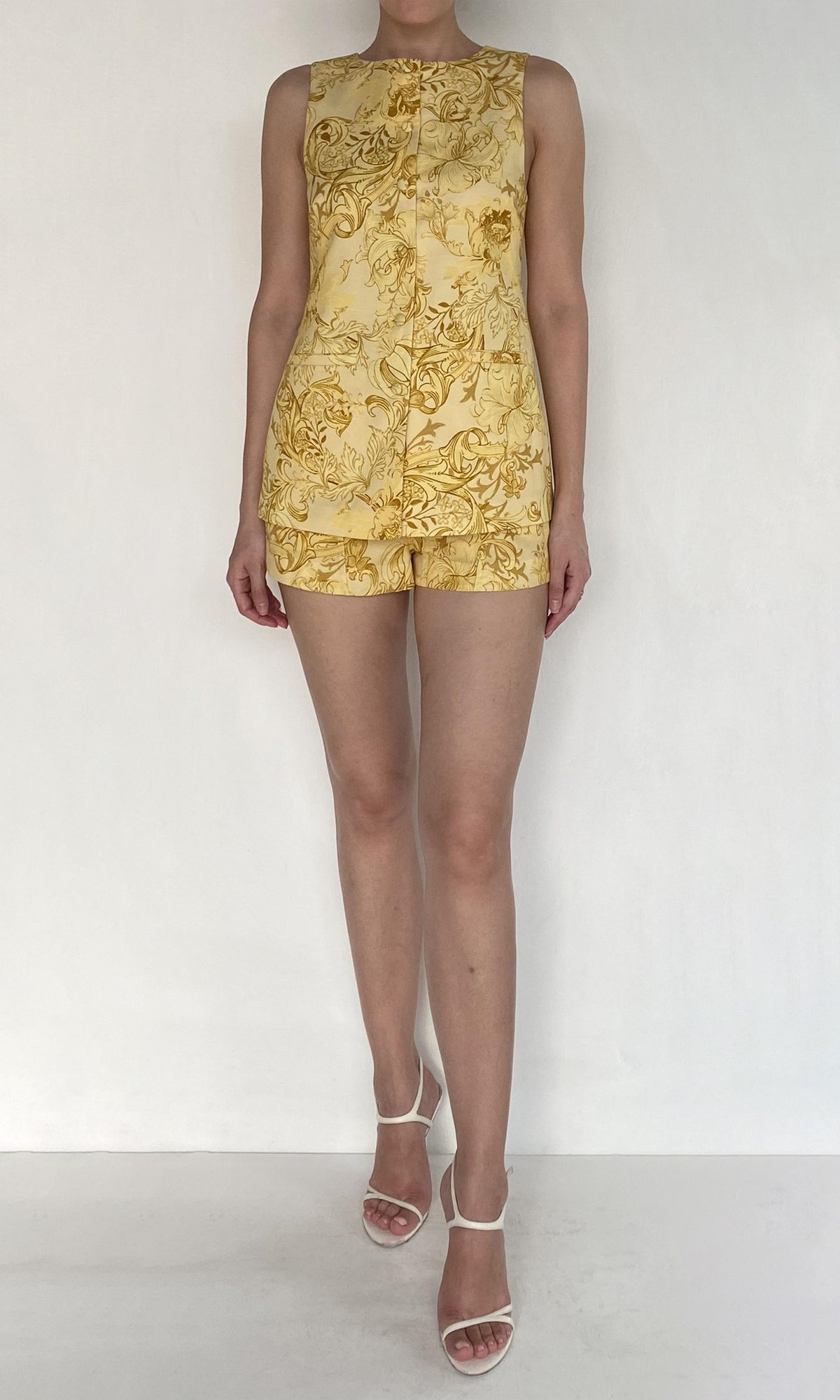 Womens | Zar Linen Cotton Easy Shorts | Yellow