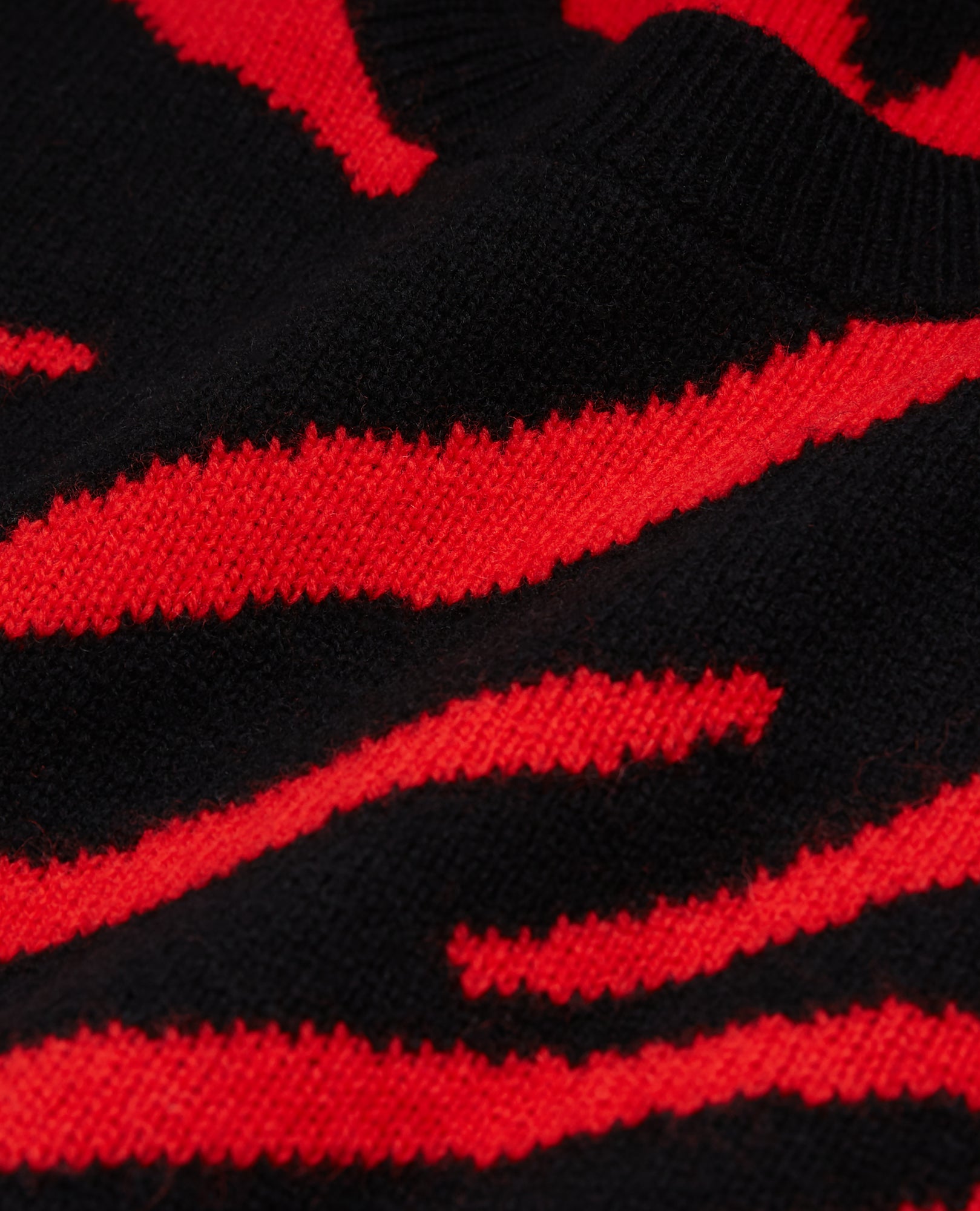 Wool Printed Sweater | Men | Black x Red