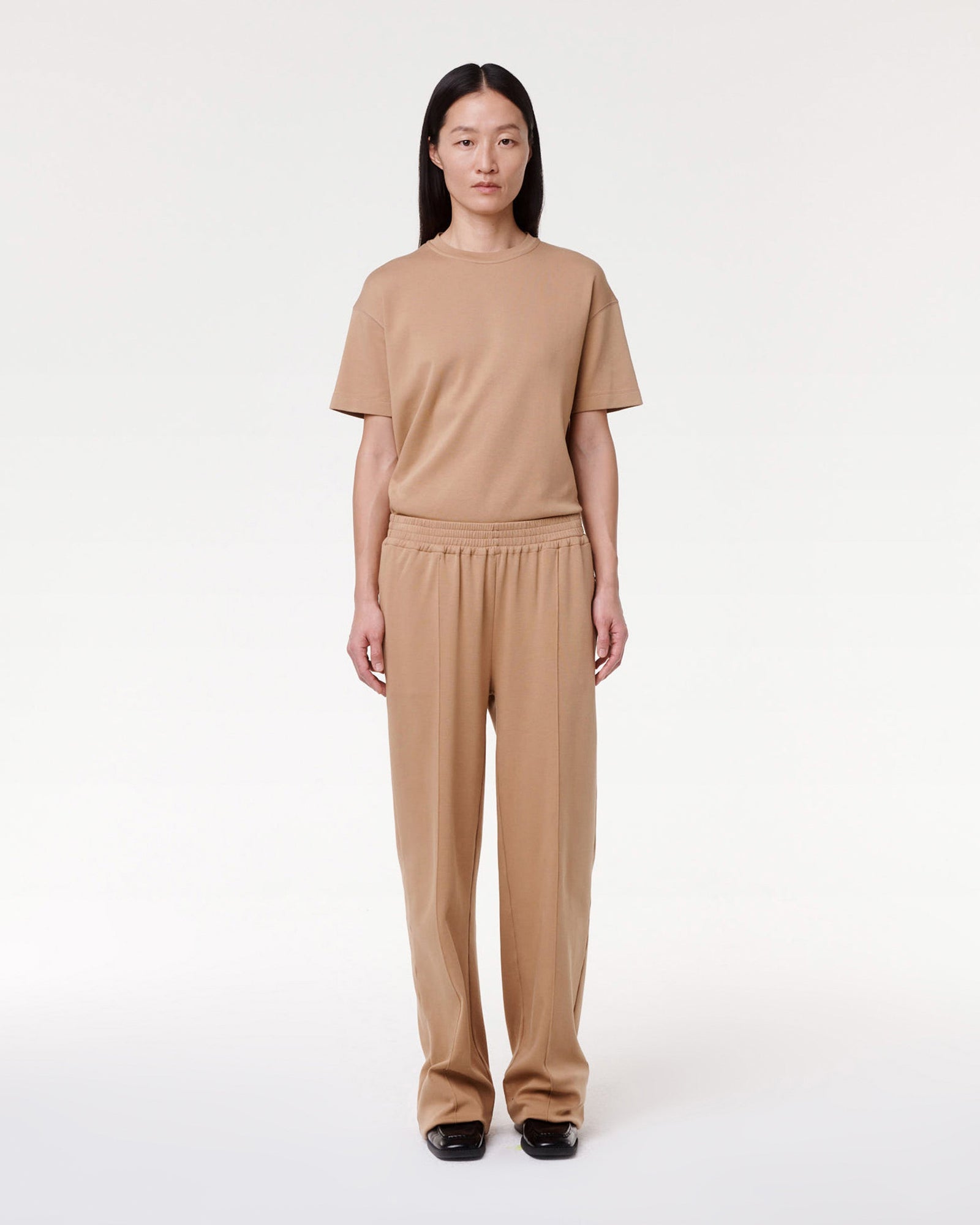 Another Tomorrow Luxe Seamed Short Sleeve in Hazelnut – Cotton Women's Trousers