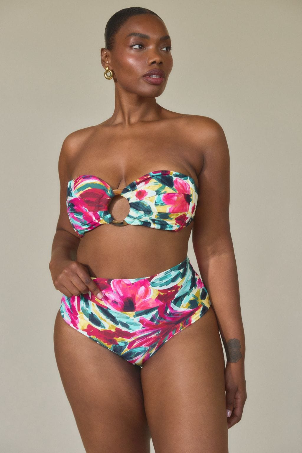 collection_curve-1 collection_curve-bottoms