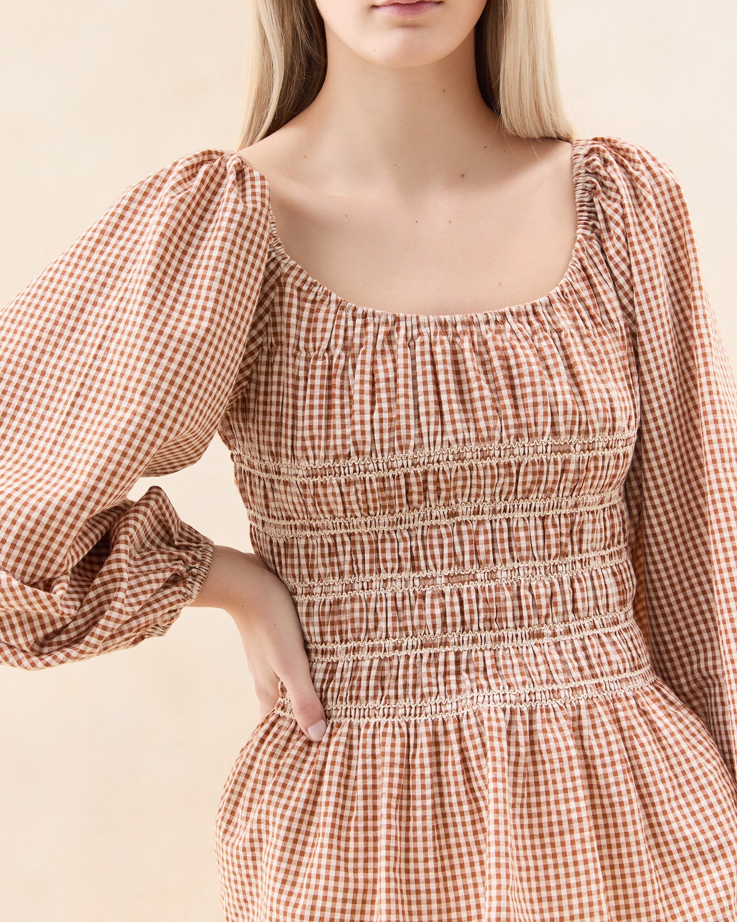 Color: Brown Gingham