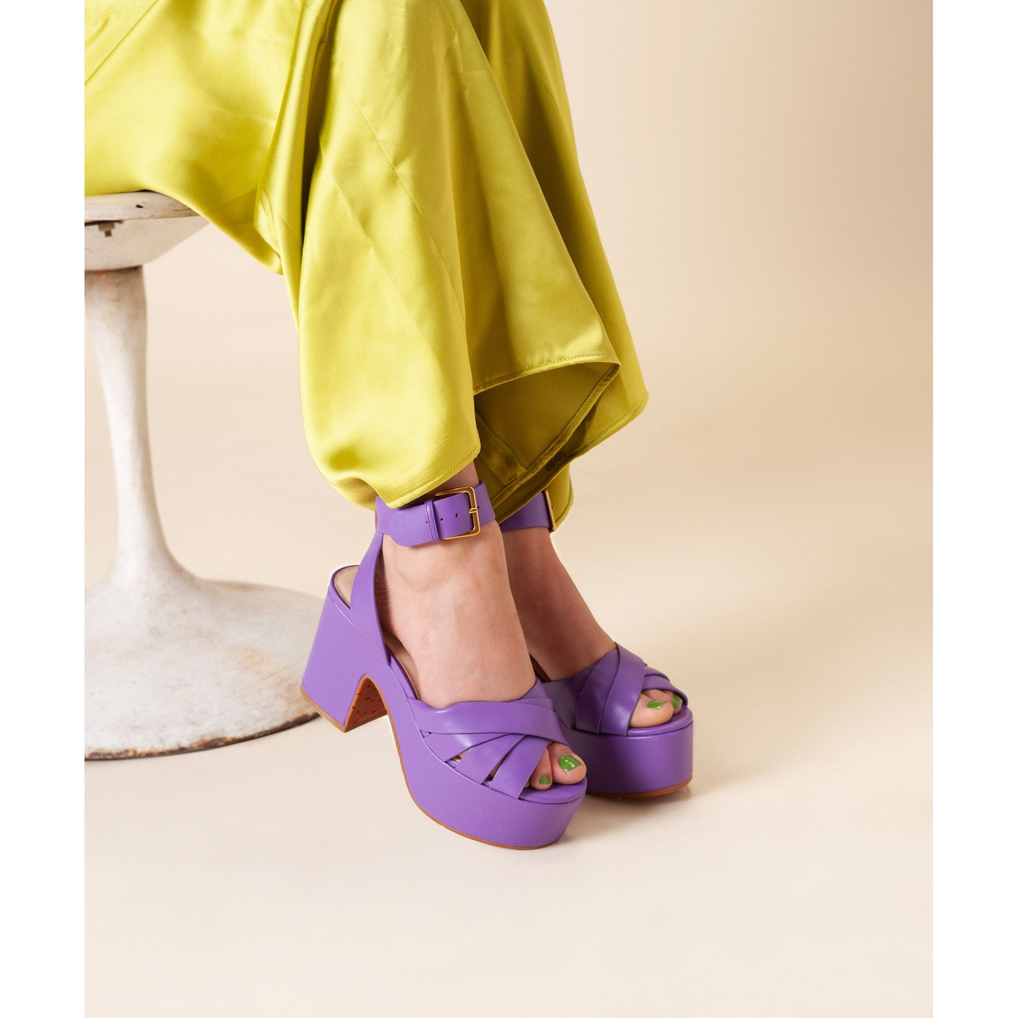 Judd Criss Cross Platform | Grape