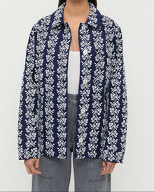 Color: Navy/Cream