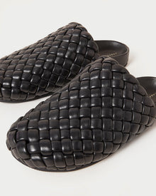 Color: Black