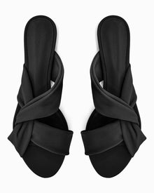Loop Flat | Black