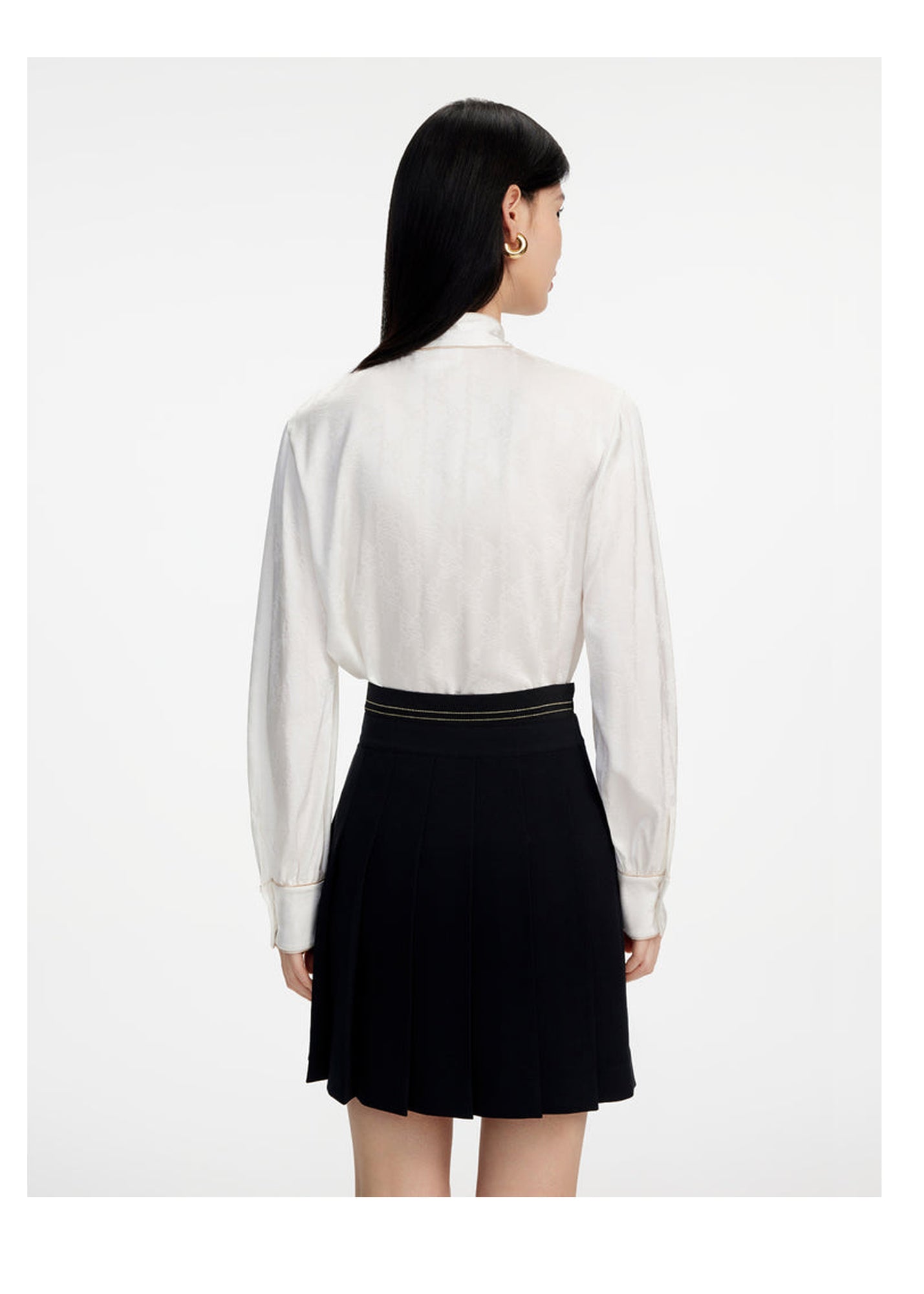 Lace-up Collar Shirt | Beige