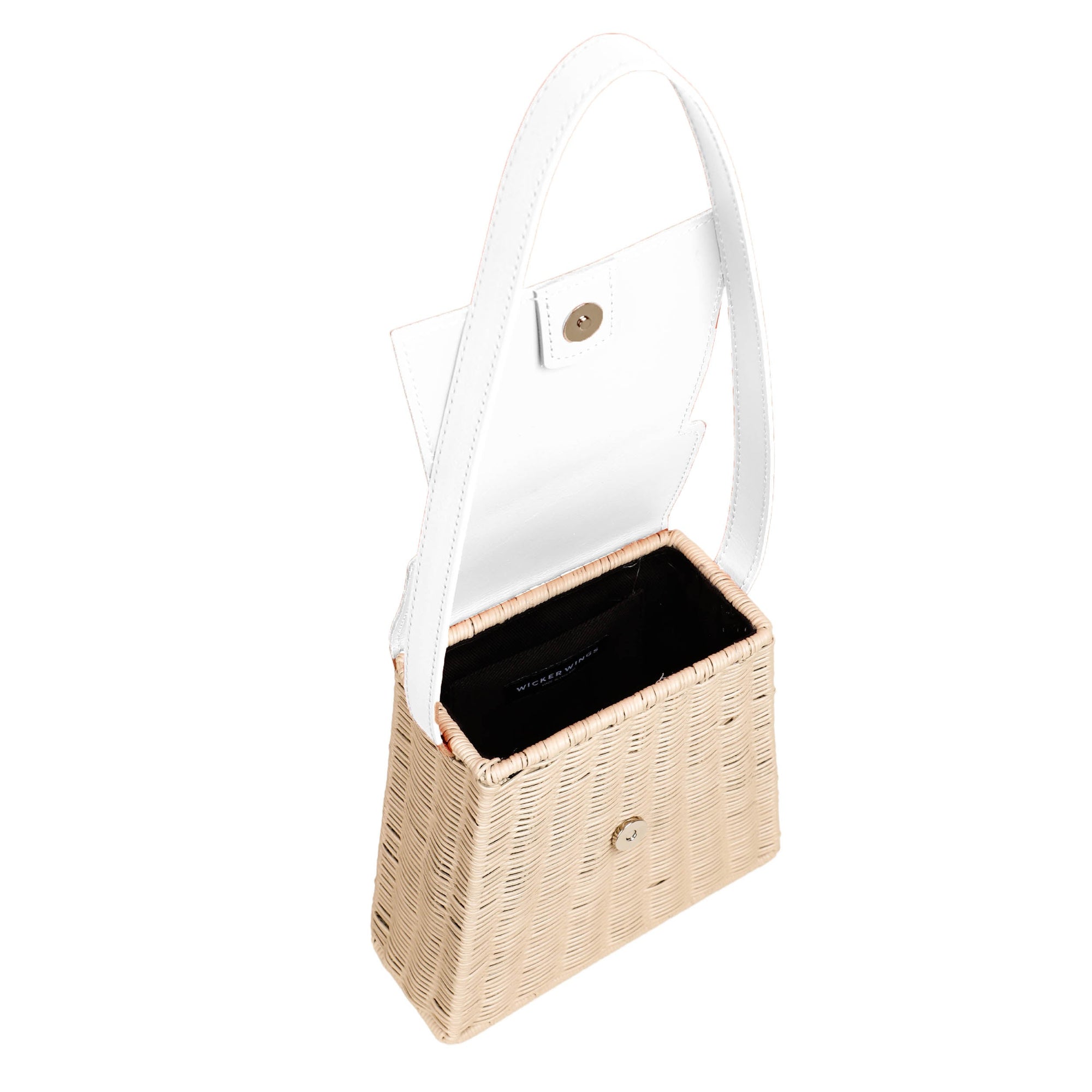 Lian Lu | White