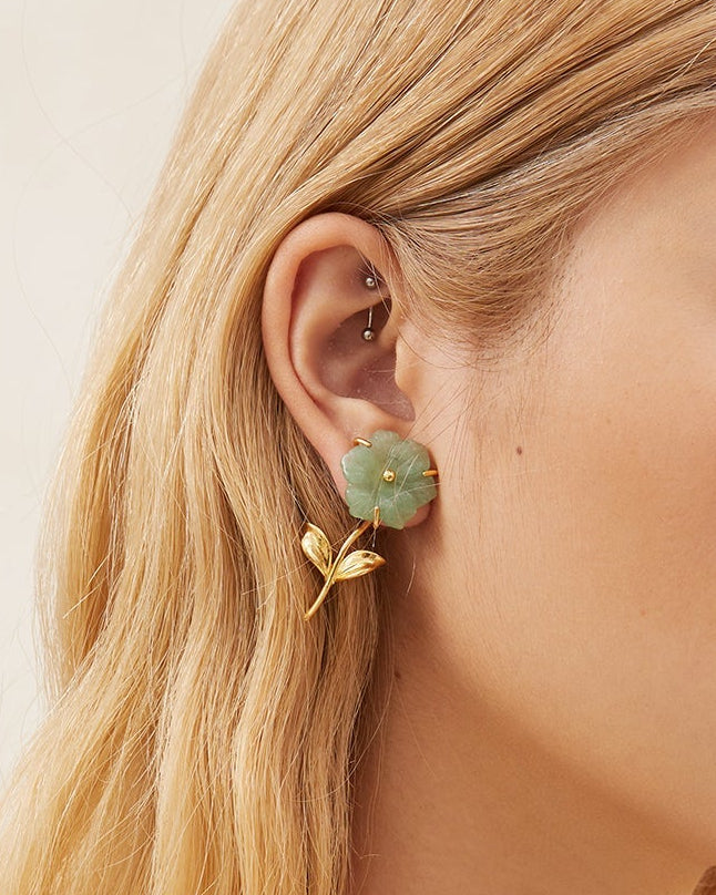 Color: Gold/Sage