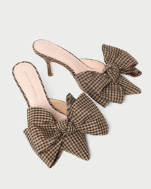 Color: Brown/Black Check