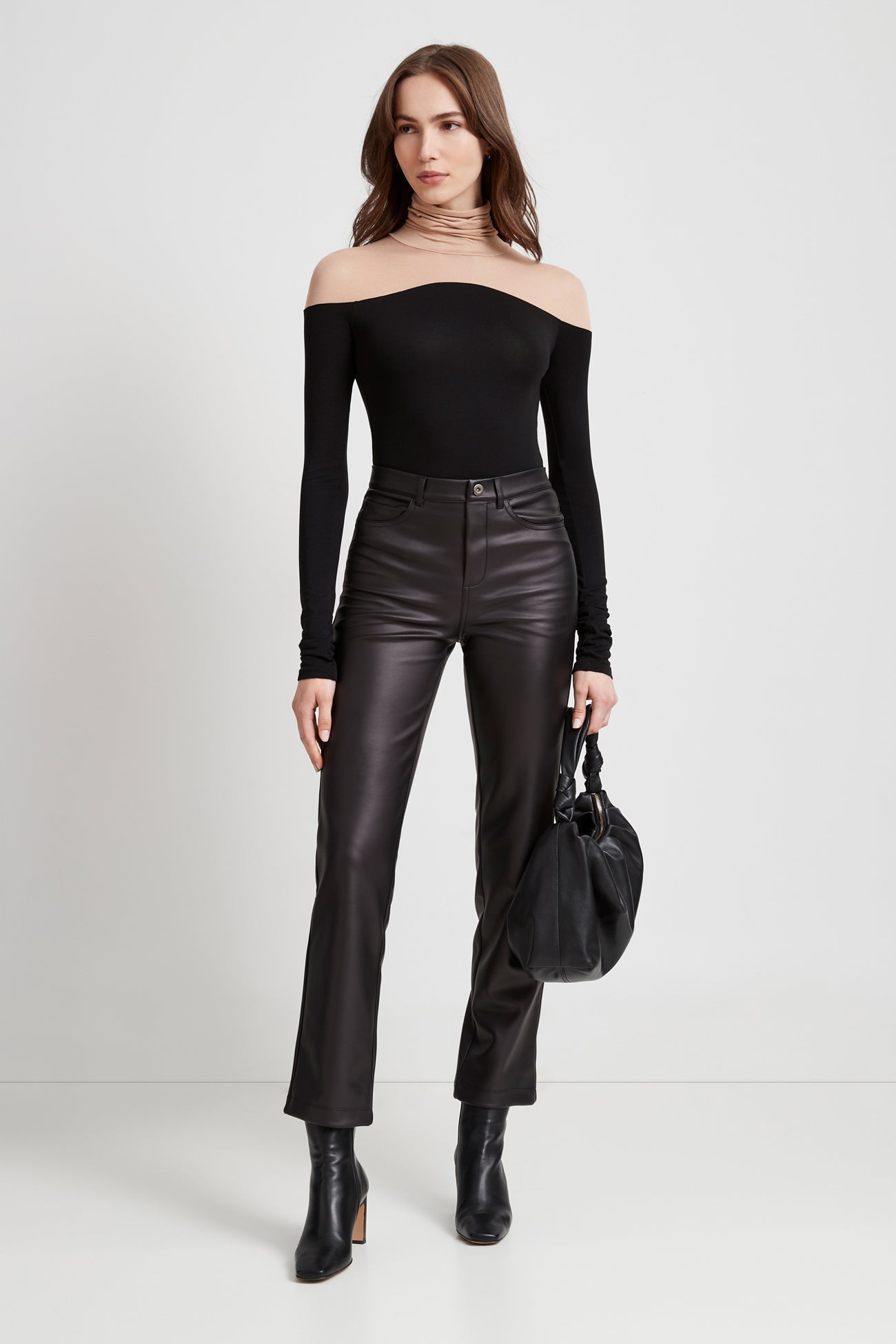 Eliot Turtleneck | Black and Beige