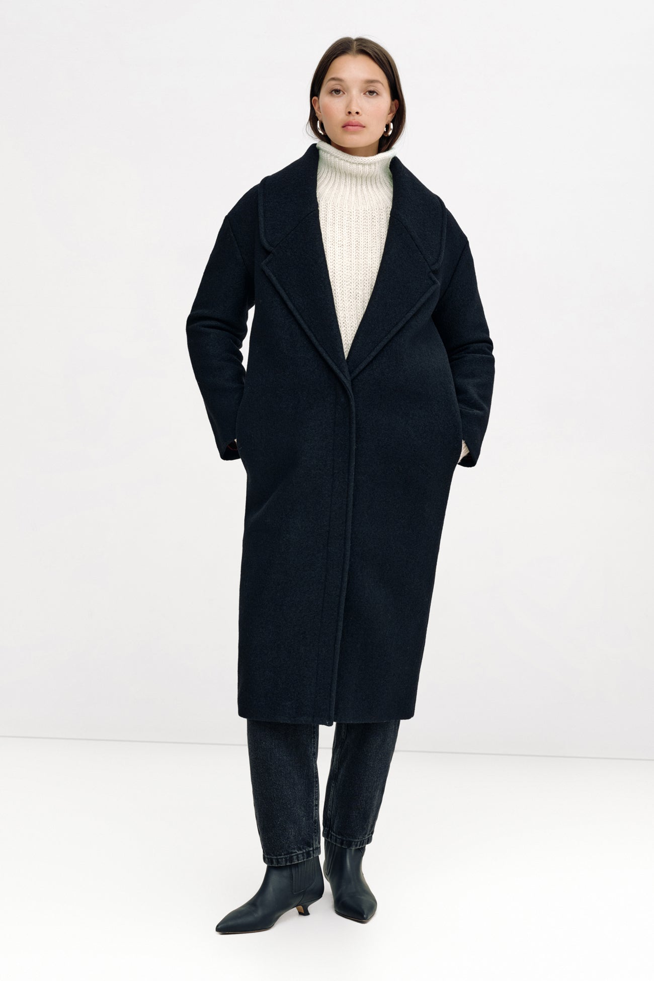 Elizabeth Coat | Black