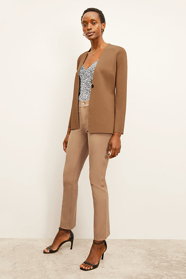 front image of a woman wearing the roma jean in saddle | Exclude