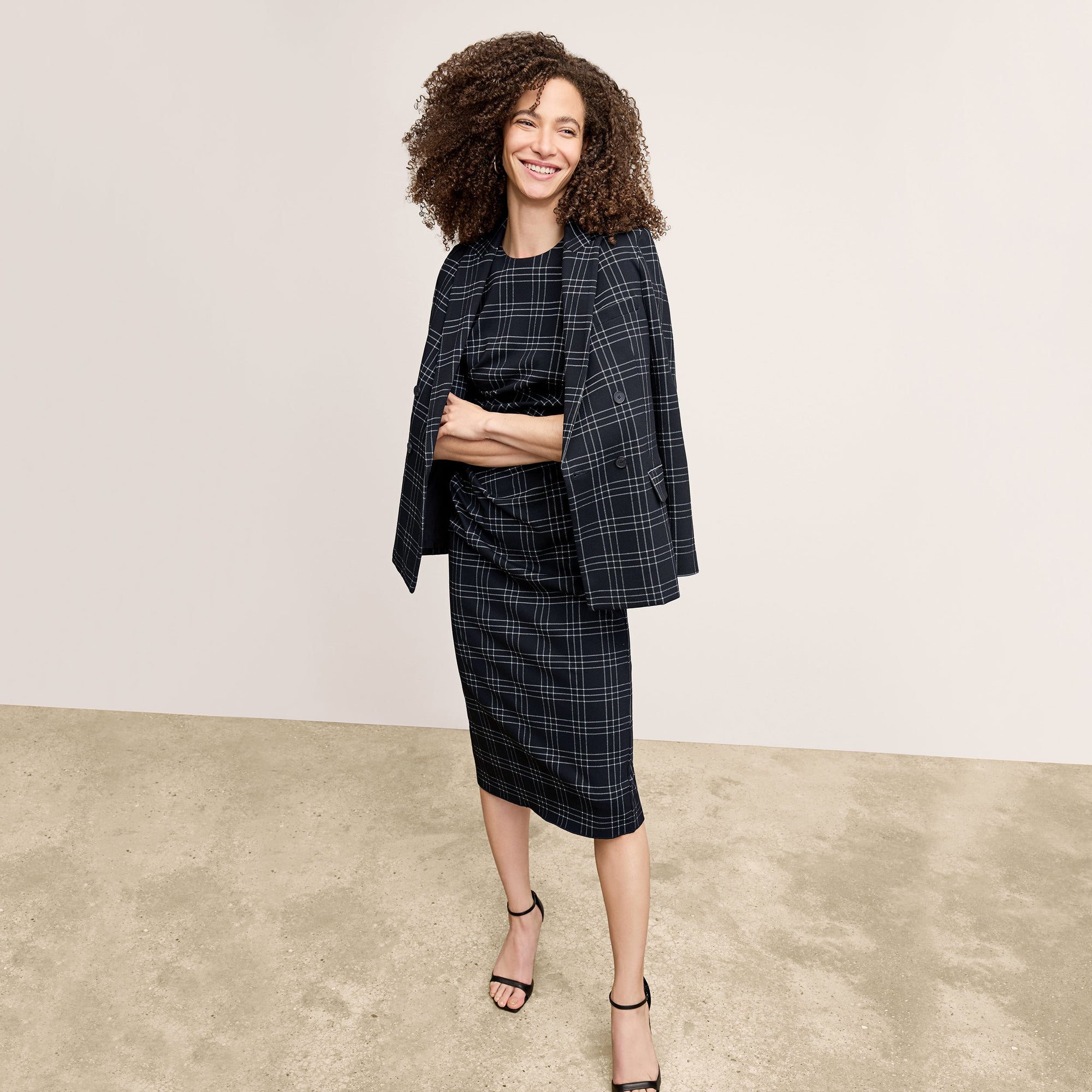 front image of a woman wearing the o'hara blazer in black/white | Exclude