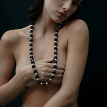 Nonna Necklace | Sterling Silver | Freshwater Pearls/Black Onyx