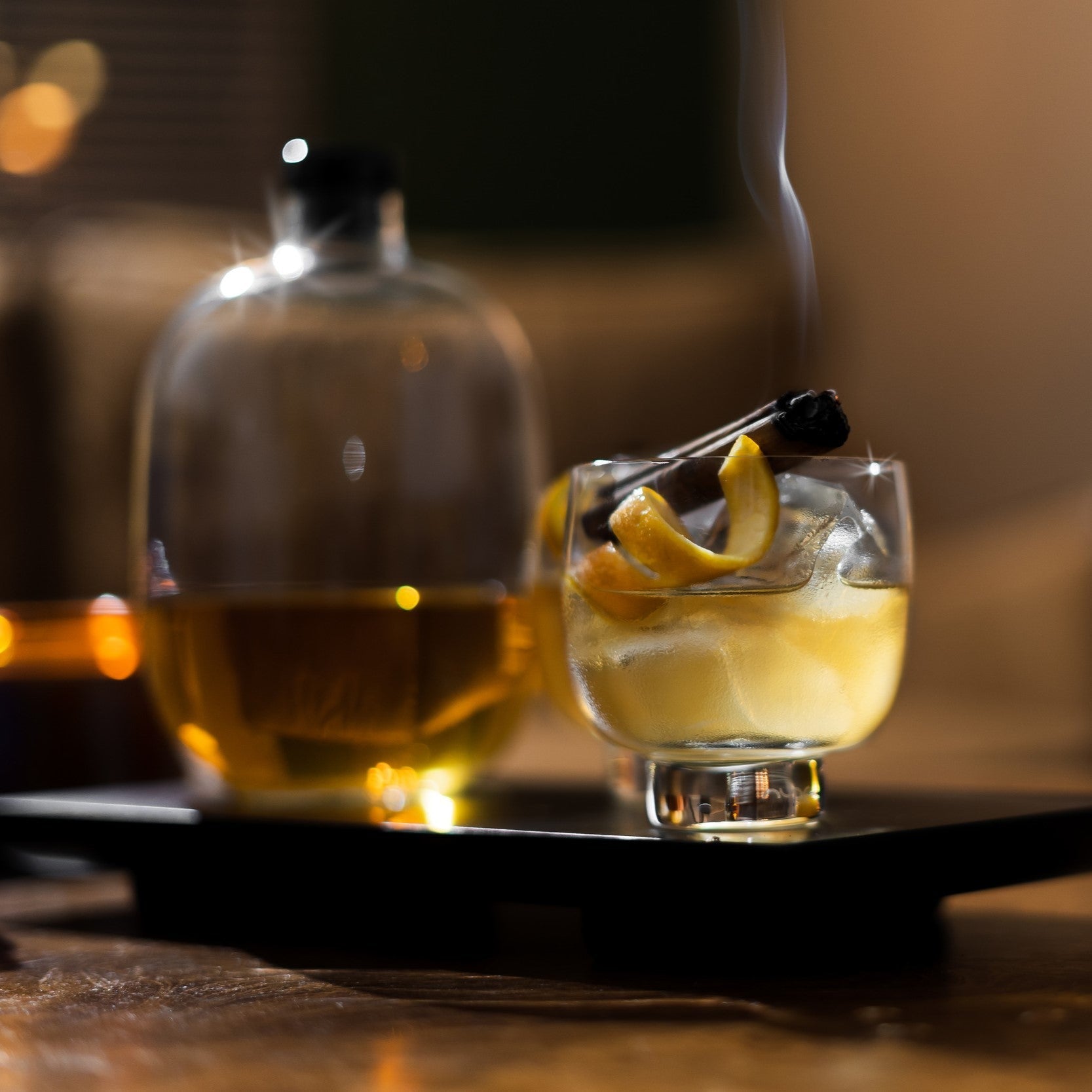 Malt Whiskey Bottle With Wooden Tray | Clear Crystal/Wood