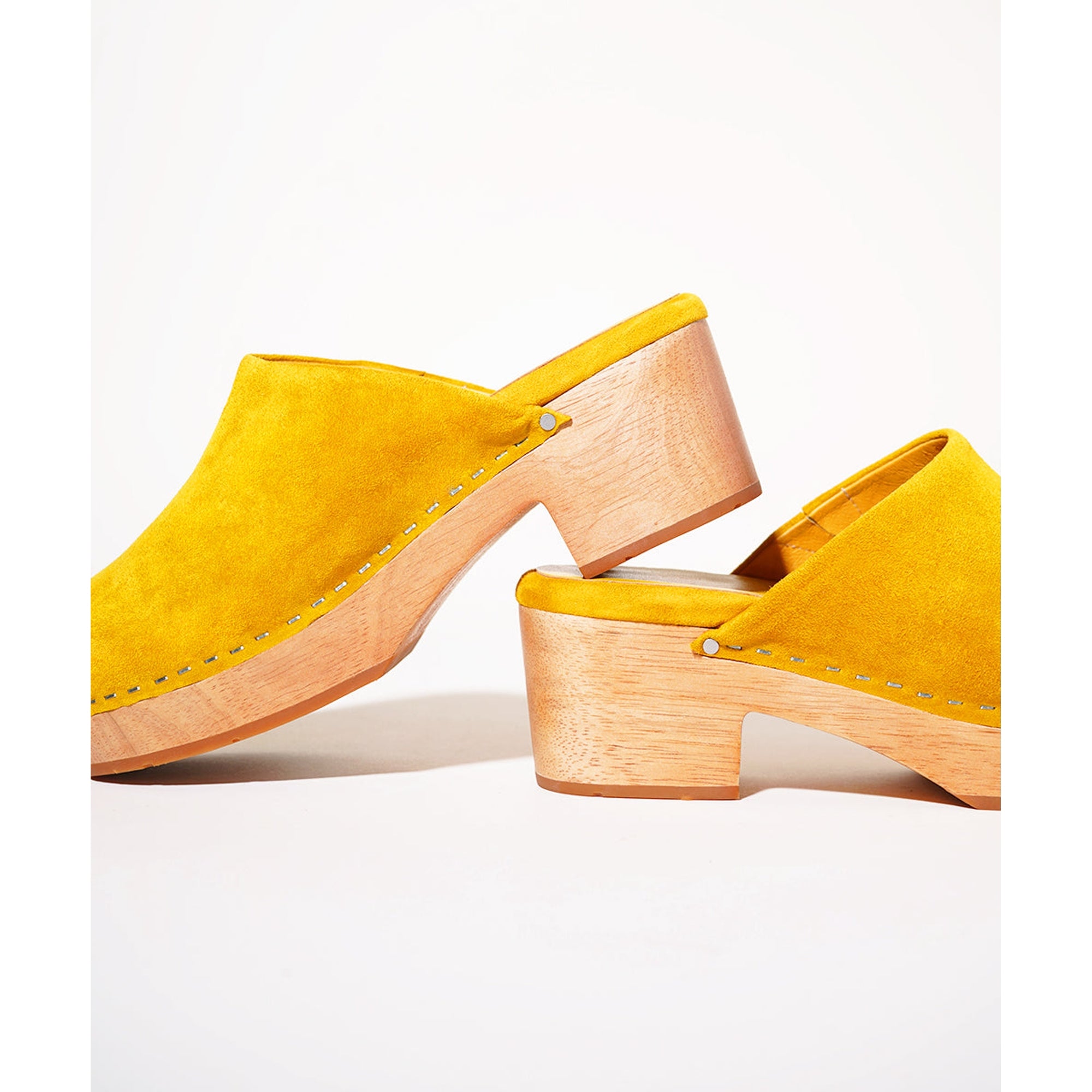 Martino Low Heel Wooden Clog | Ochre