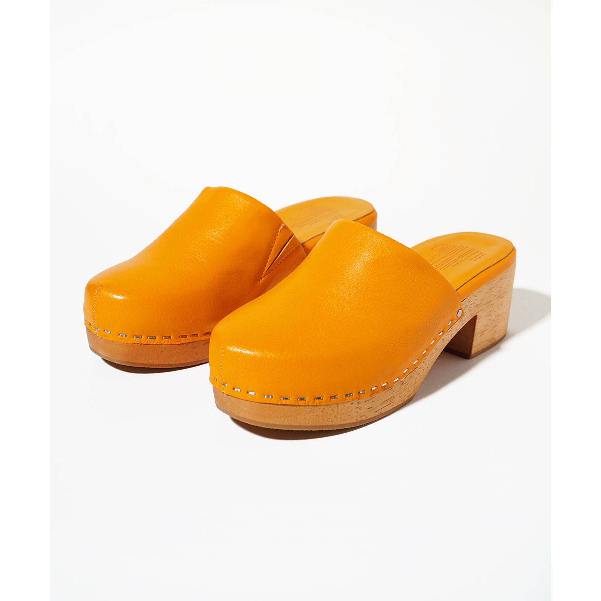 Martino Low Heel Wooden Clog | Yolk