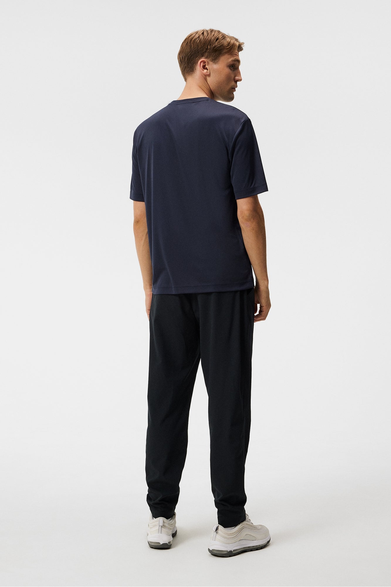 Men | Ade T-Shirt | JL Navy