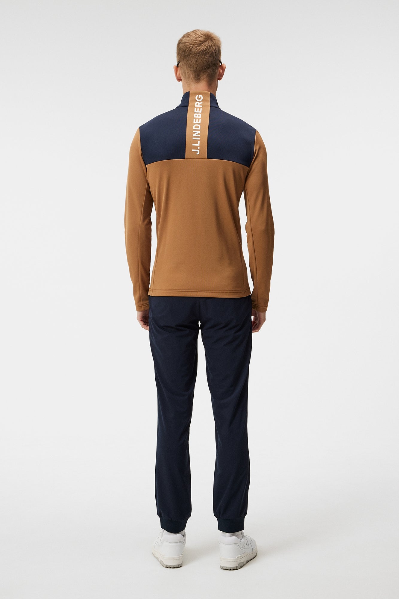 Men | Banks Mid Layer | Chipmunk