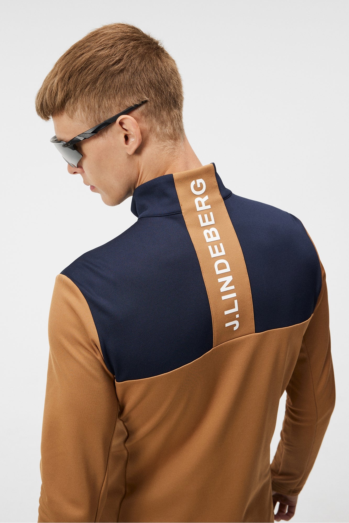 Men | Banks Mid Layer | Chipmunk