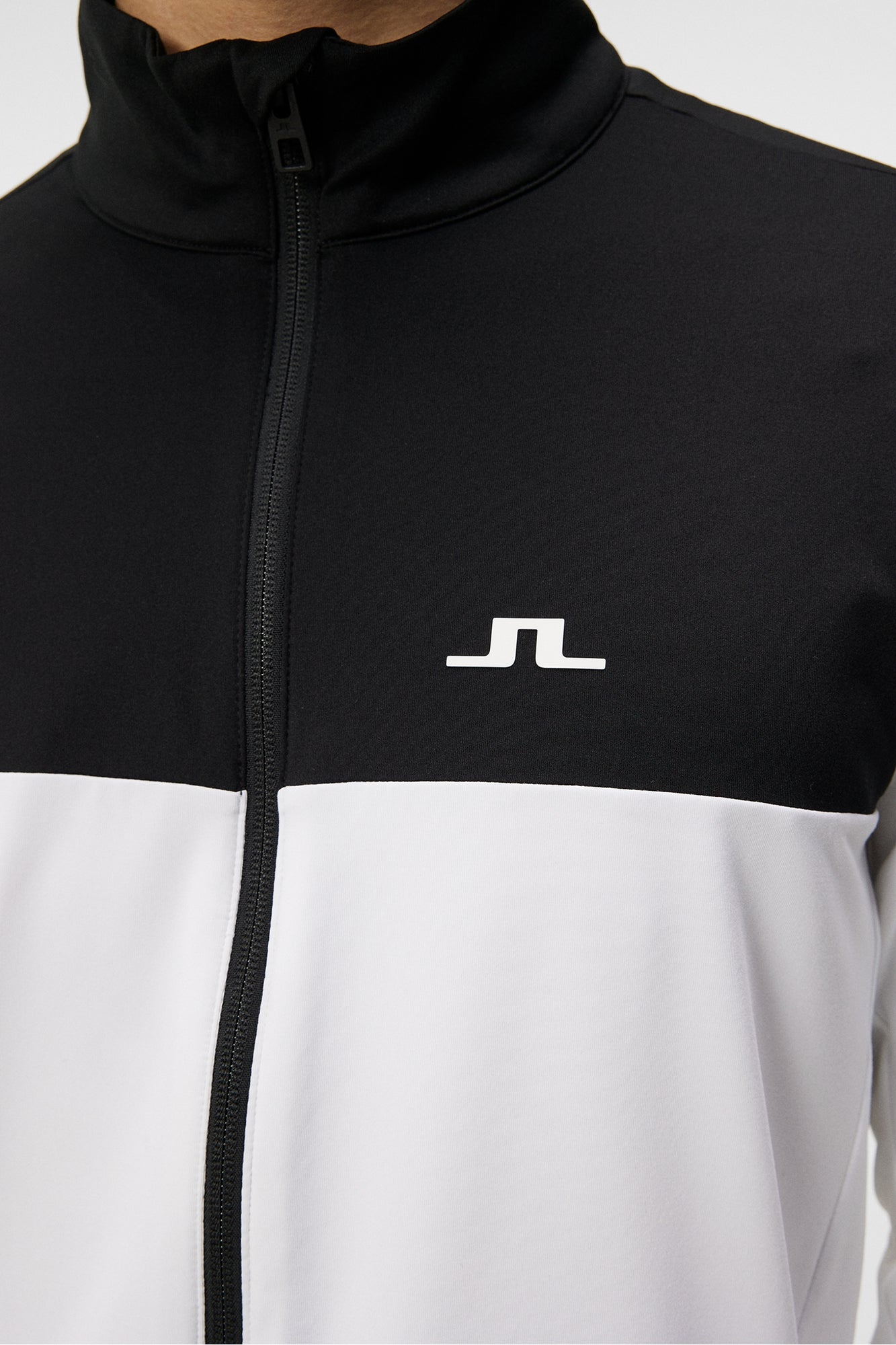 Men | Banks Mid Layer | White (V2)