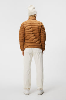 Men | Cliff Light Down Jacket | Chipmunk