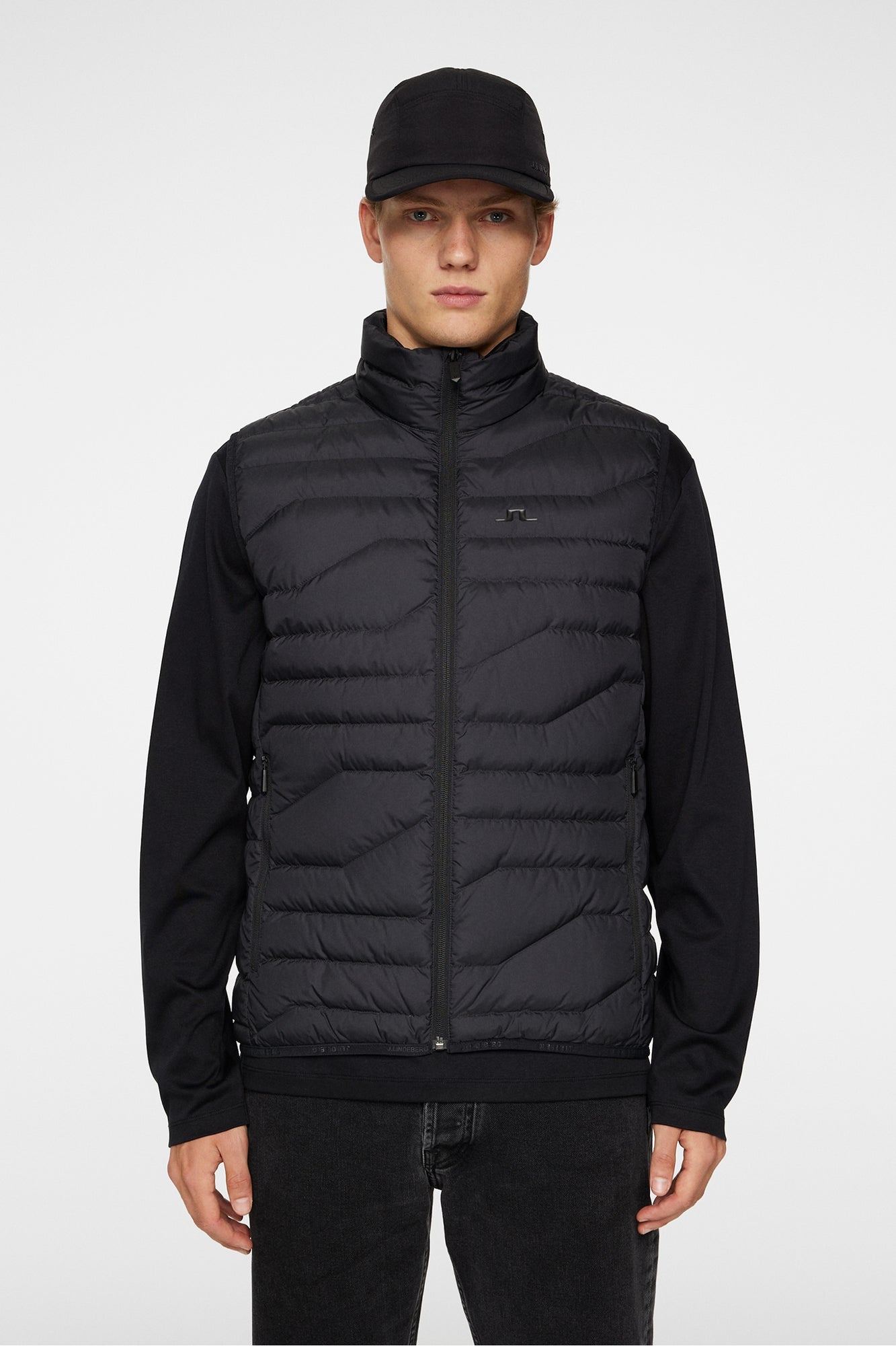 Men | Cliff Light Down Vest | Black