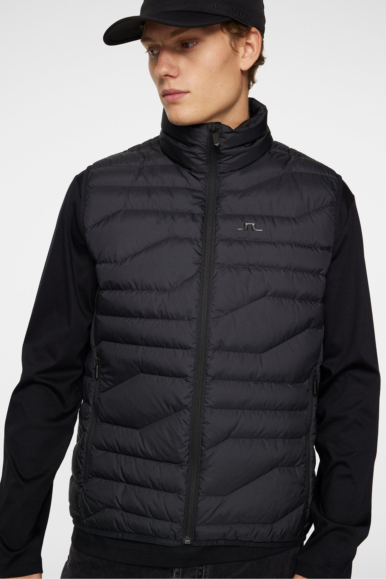 Men | Cliff Light Down Vest | Black