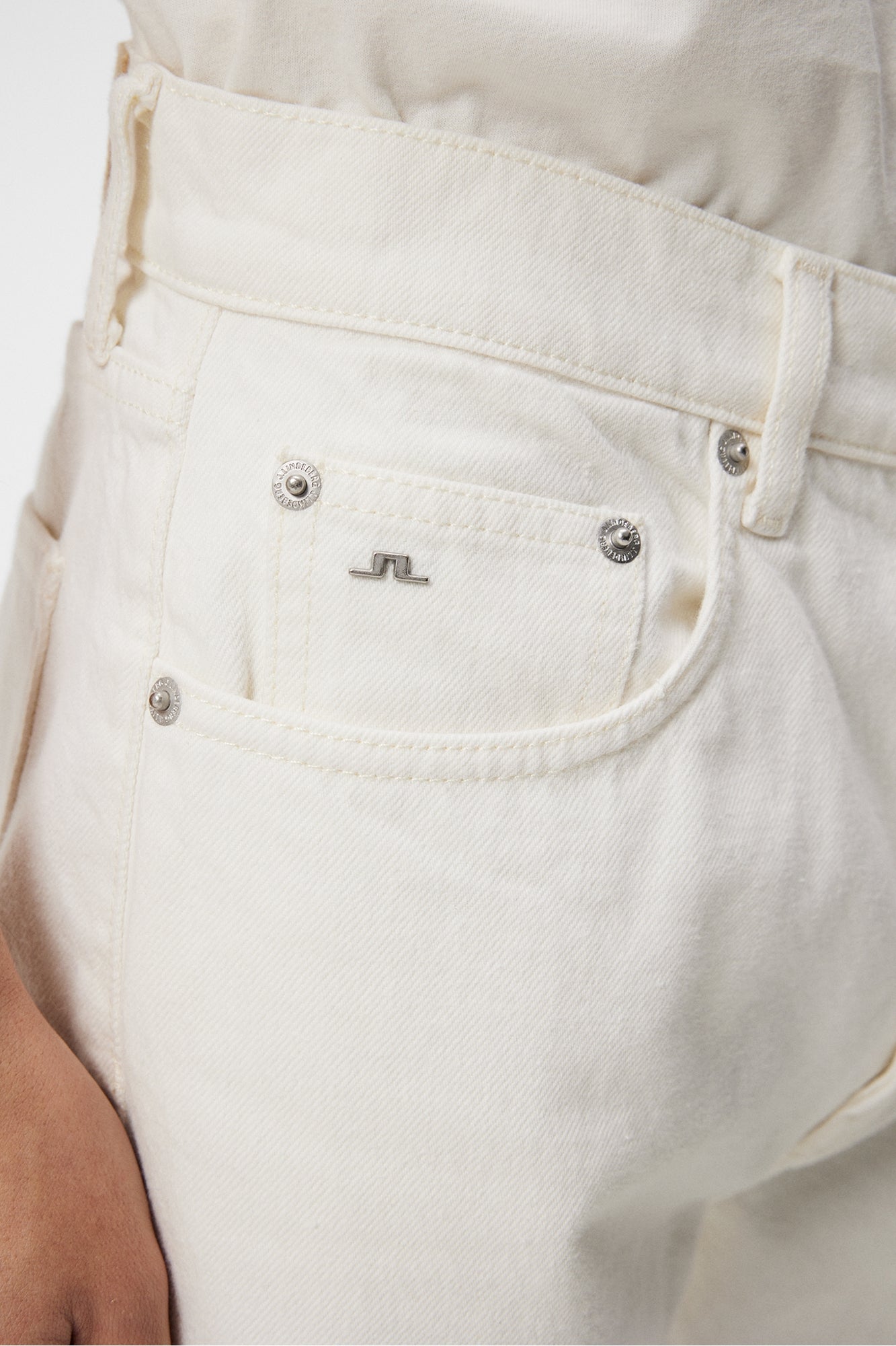 Men | Cody Solid Regular Jeans | Cloud White