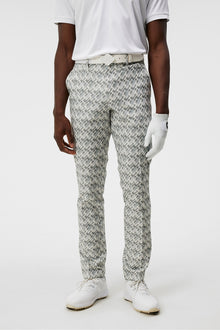 Men | Ellott Print Pant | JL Micro Bridge Grey