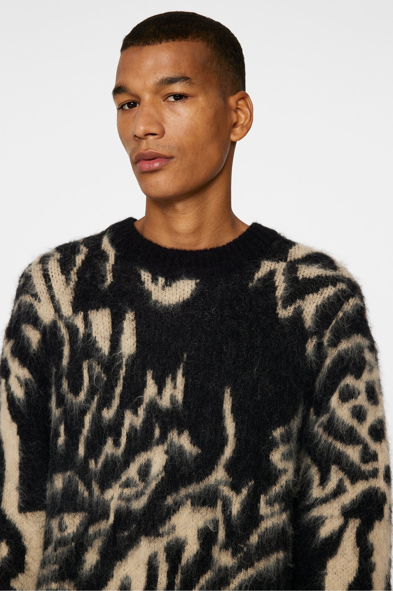 Men | Falkor Jacquard Knit Sweater | Black