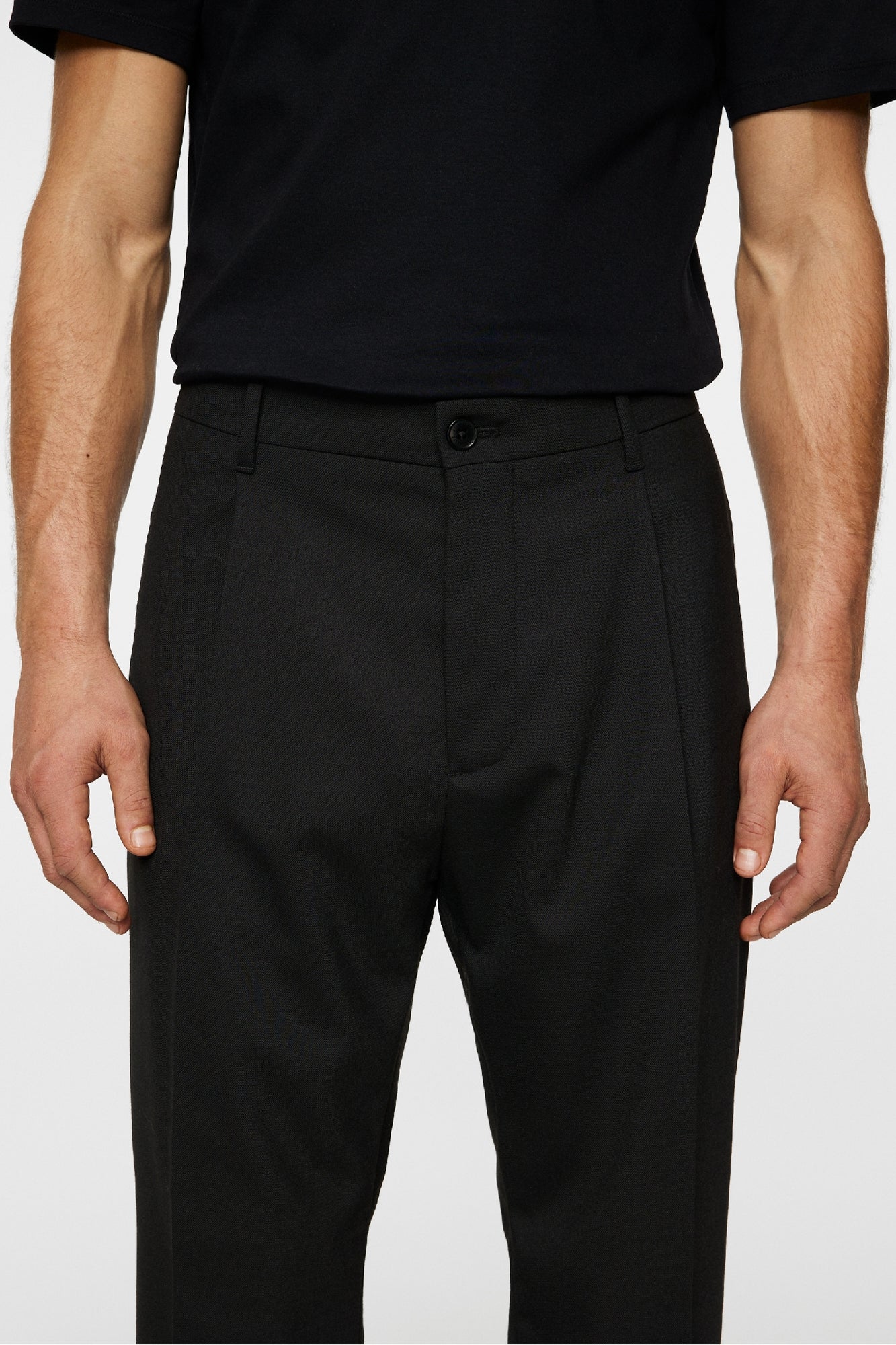 Men | Haij Pleated Twill Pants | Black