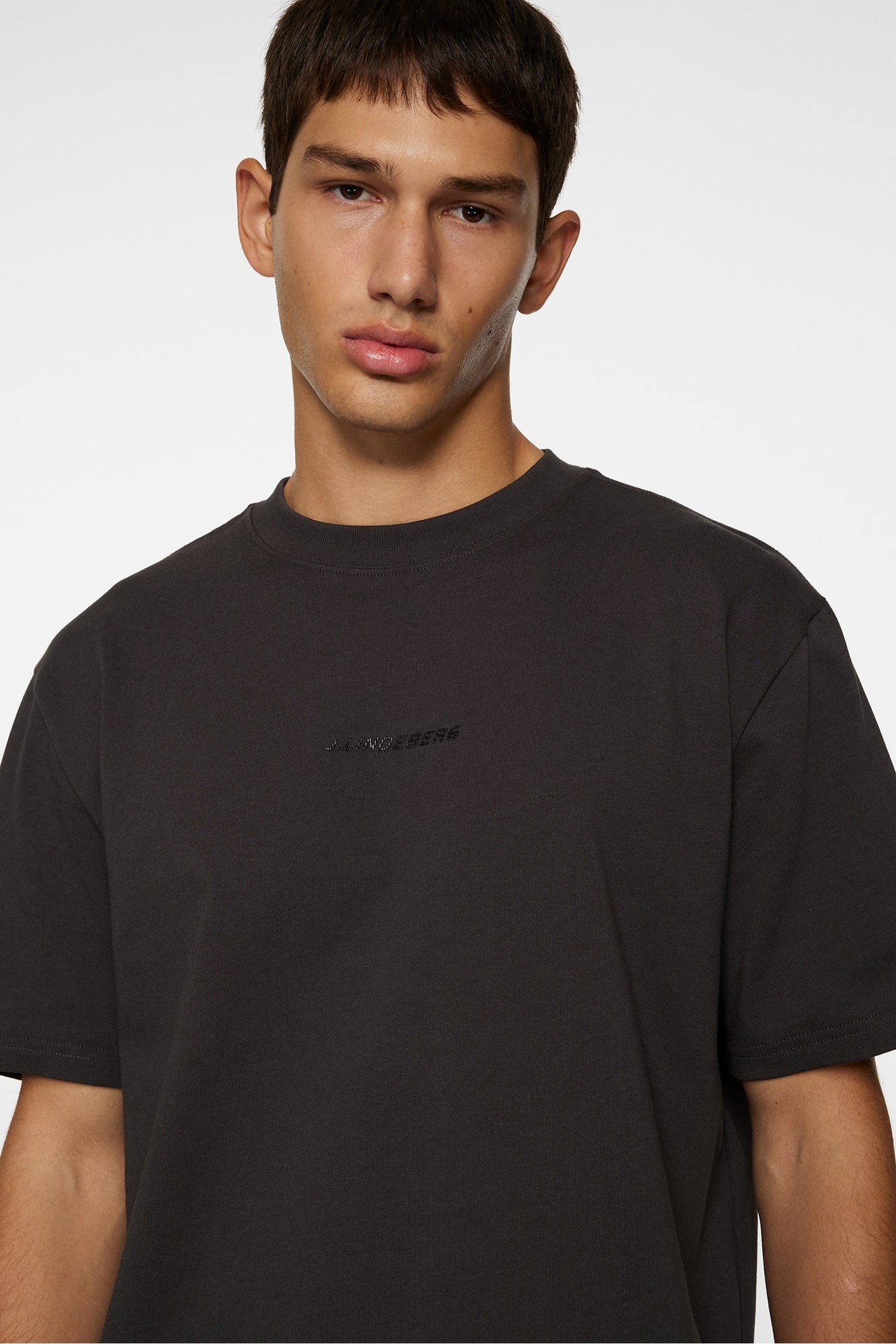 Men | Hale Logo T-Shirt | Washed Black (V2)