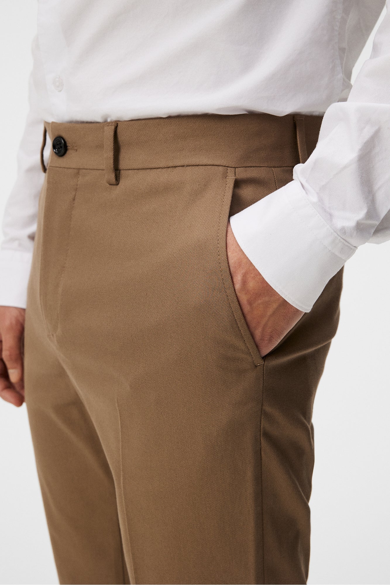 Men | Lois Cotton Twill Pant | Walnut