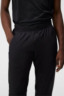 Men | Petrus Pant | Black