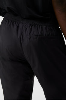 Men | Petrus Pant | Black