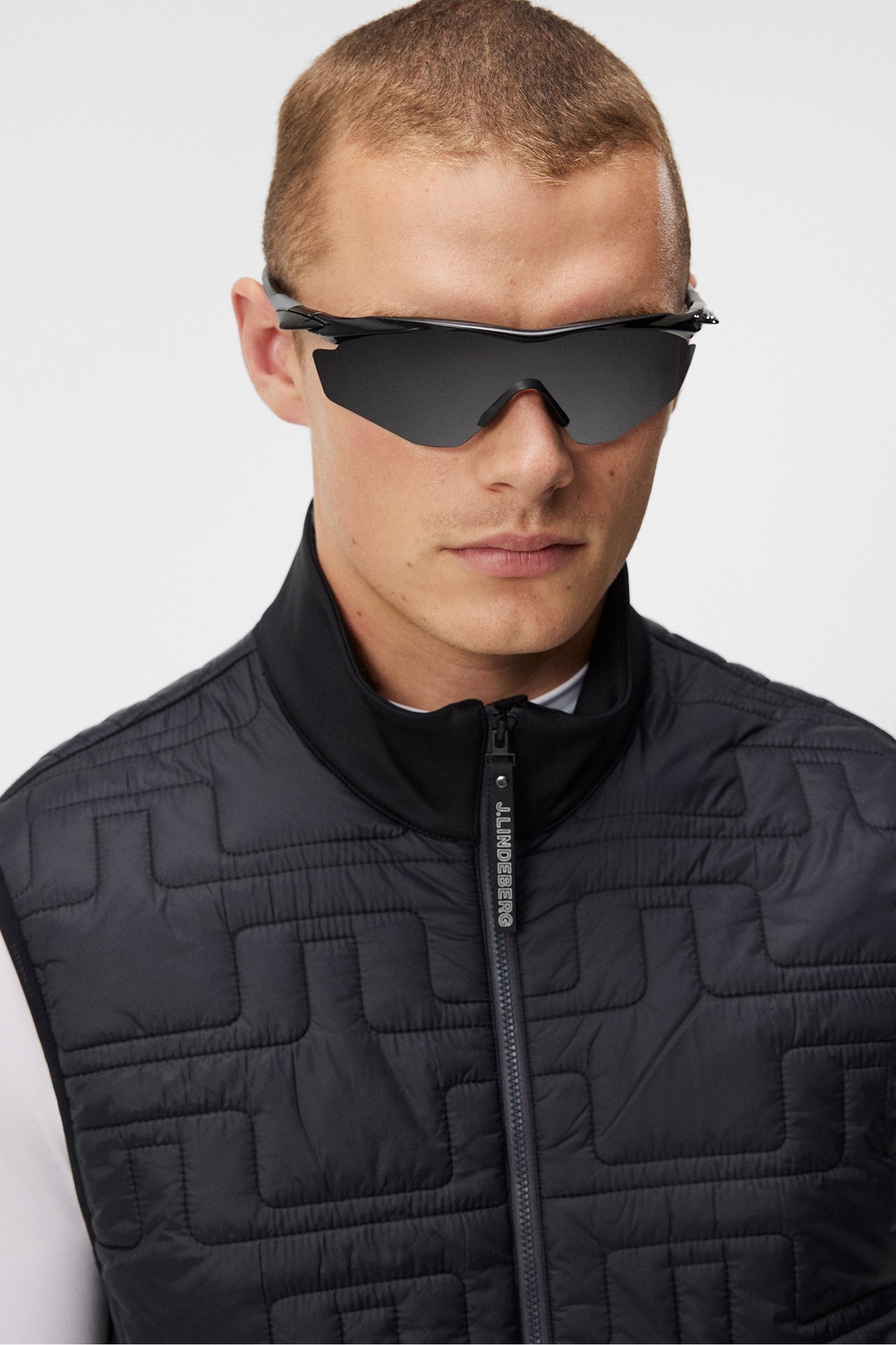 Men | Quilt Hybrid Vest | Black